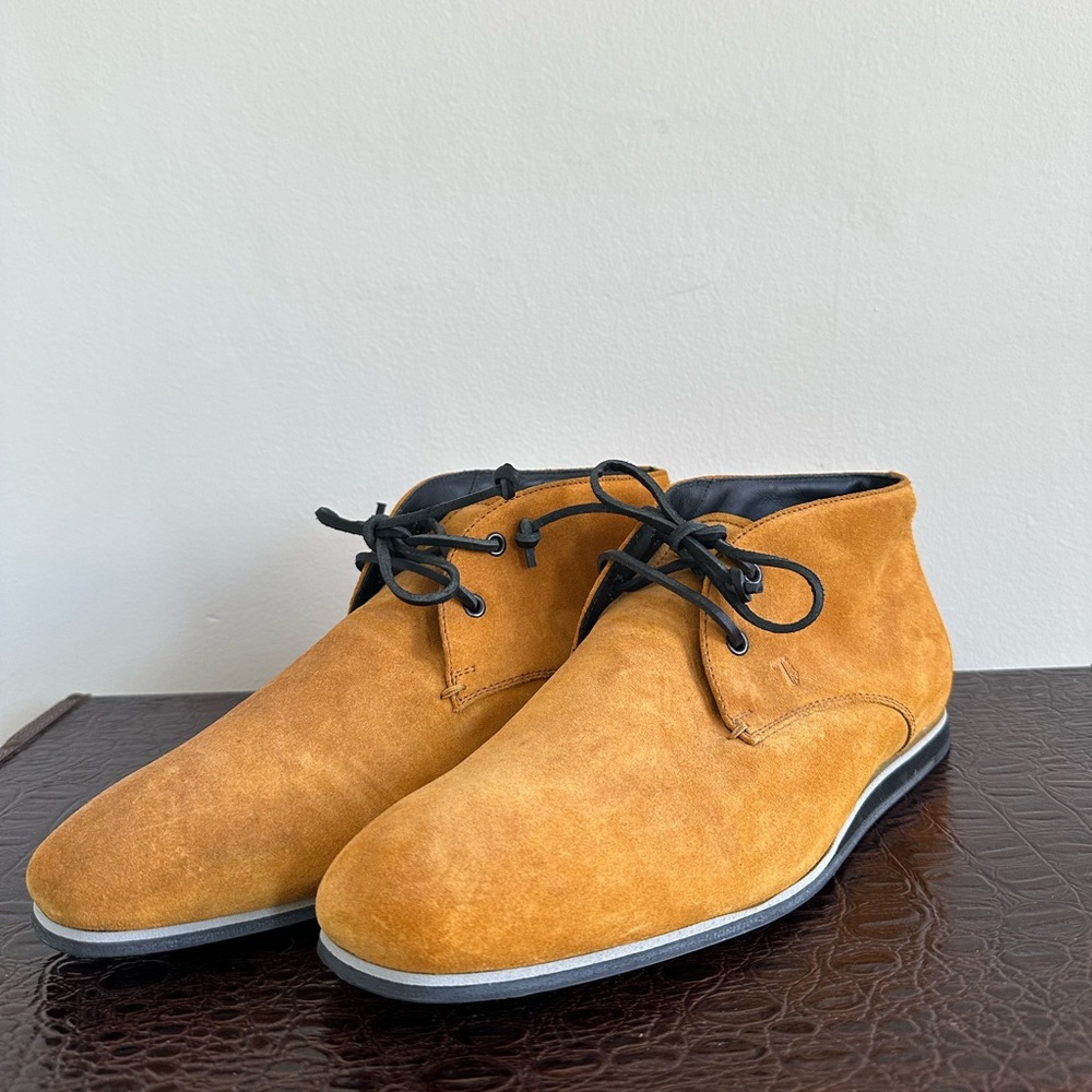 Tod’s Chukka Boots